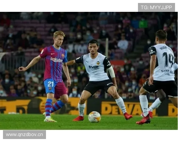 巴萨死守传控风格面临挑战,欧洲赛场竞争力与战术持续性受考验 巴萨死守传控风格面临挑战,欧洲赛场竞争力与战术持续性受考验