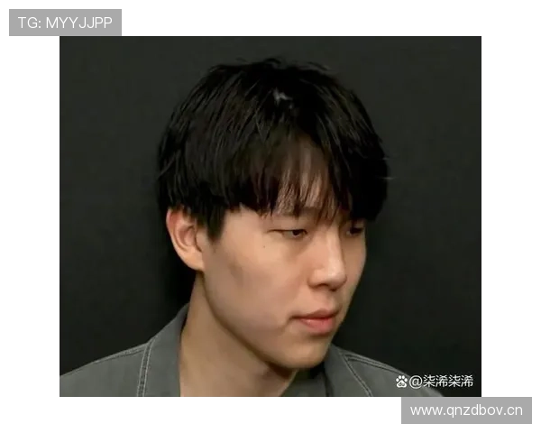 刷到杨瀚森逛街，手上的饰品把我一个月工资直接打脸