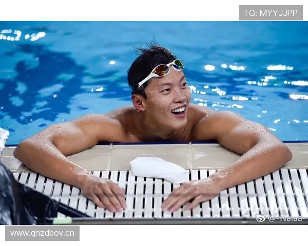 汪顺场下连吃三盘牛排，撑得教练都忍不住翻白眼了