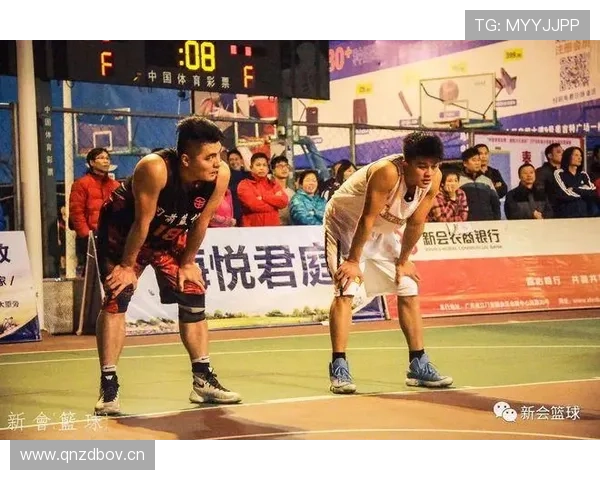 篮球比赛中封盖犯规判定的核心规则解析 篮球比赛中封盖犯规判定的核心规则解析
